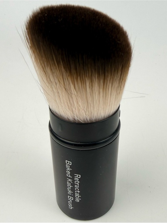 Laura Geller Other - Laura Geller Retractable Baked Kabuki Brush